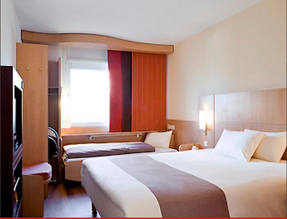 Ibis Lyon Est Beynost Hotel Bilik gambar