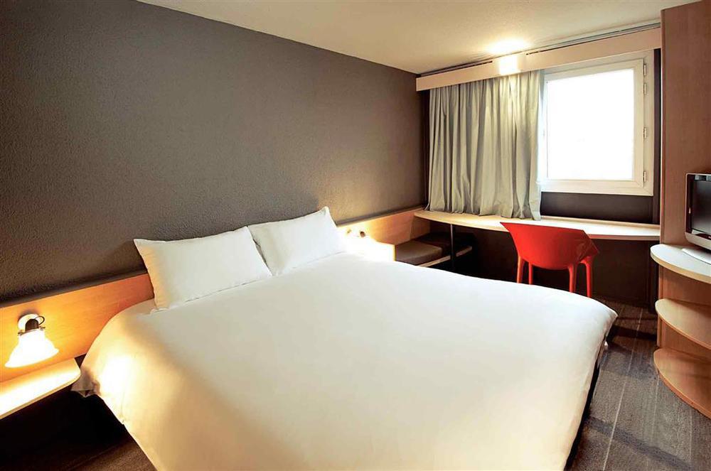 Ibis Lyon Est Beynost Hotel Bilik gambar